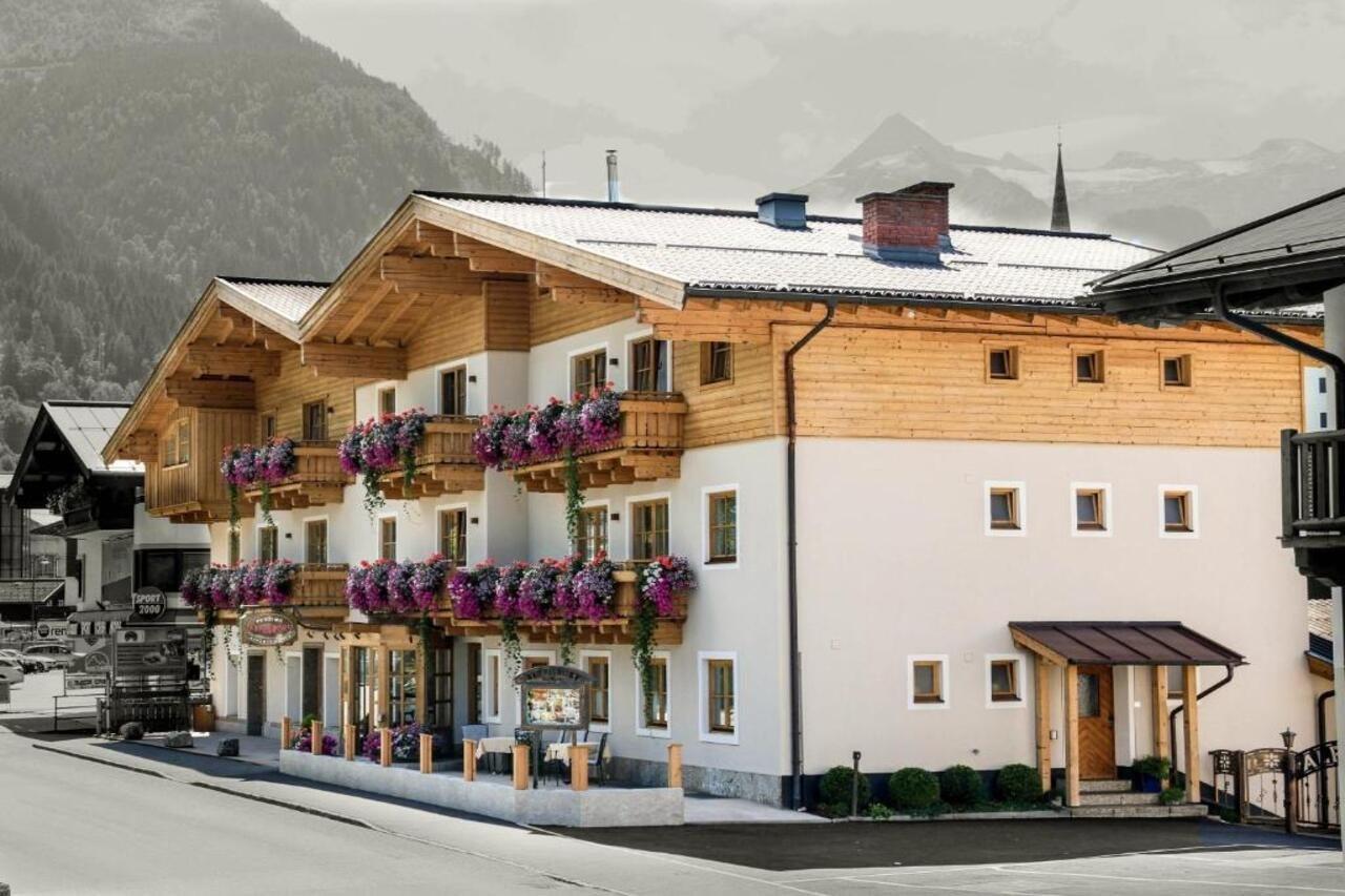 Hotel People's 3*